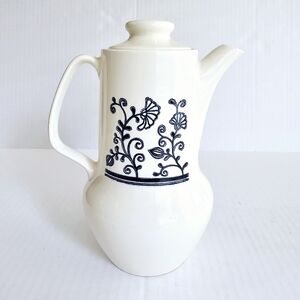 Vintage Homer Laughlin ironstone coffee pot Sheffield provincial blue off white
